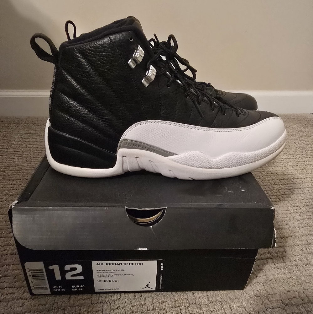 Nike Air Jordan 12 Retro Playoffs (2012)